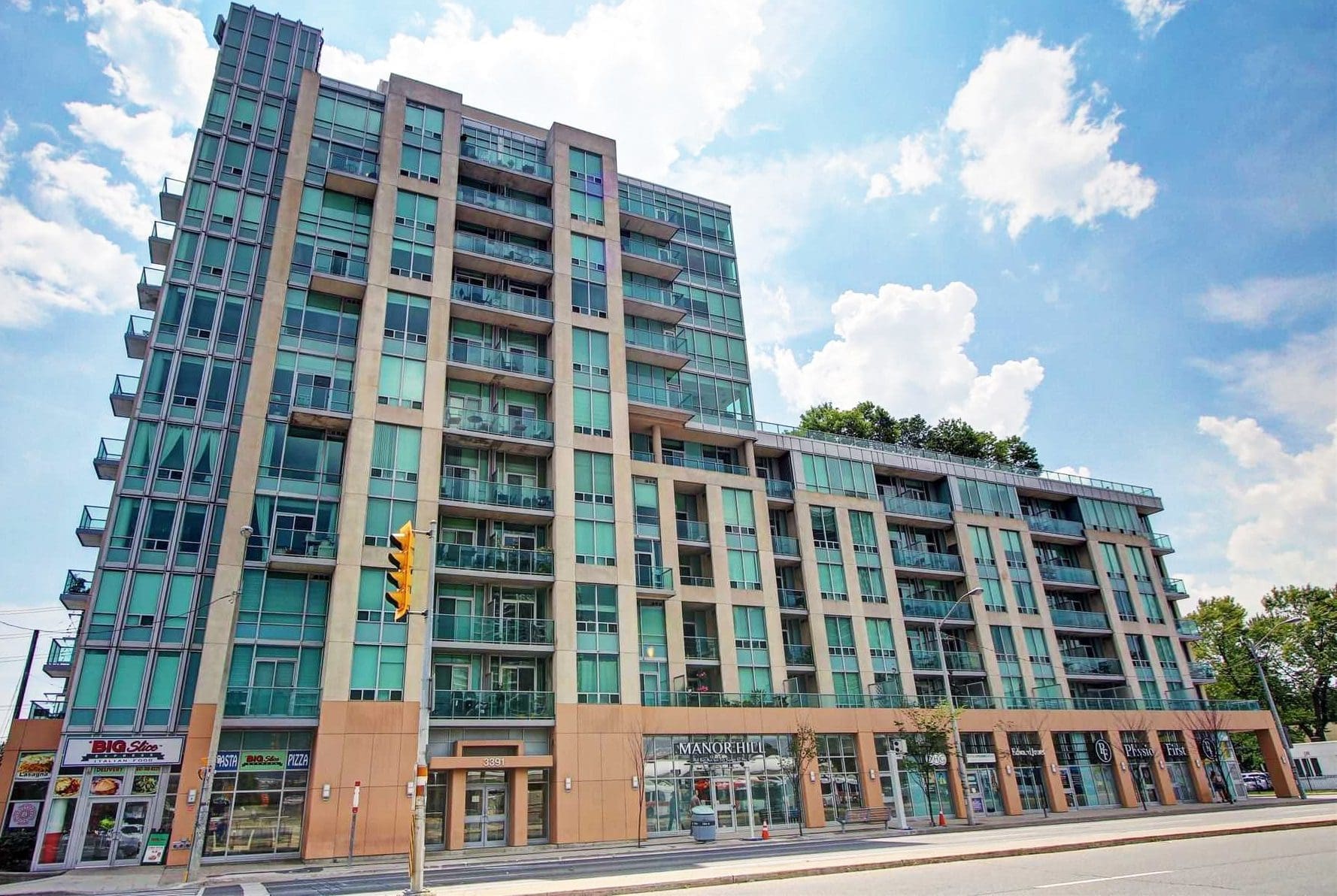 Kingswood on Bloor Condos 3391 Bloor Street West ThompsonSells