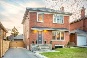 Houses-1,250,000-2-Million For Sale Etobicoke West Toronto