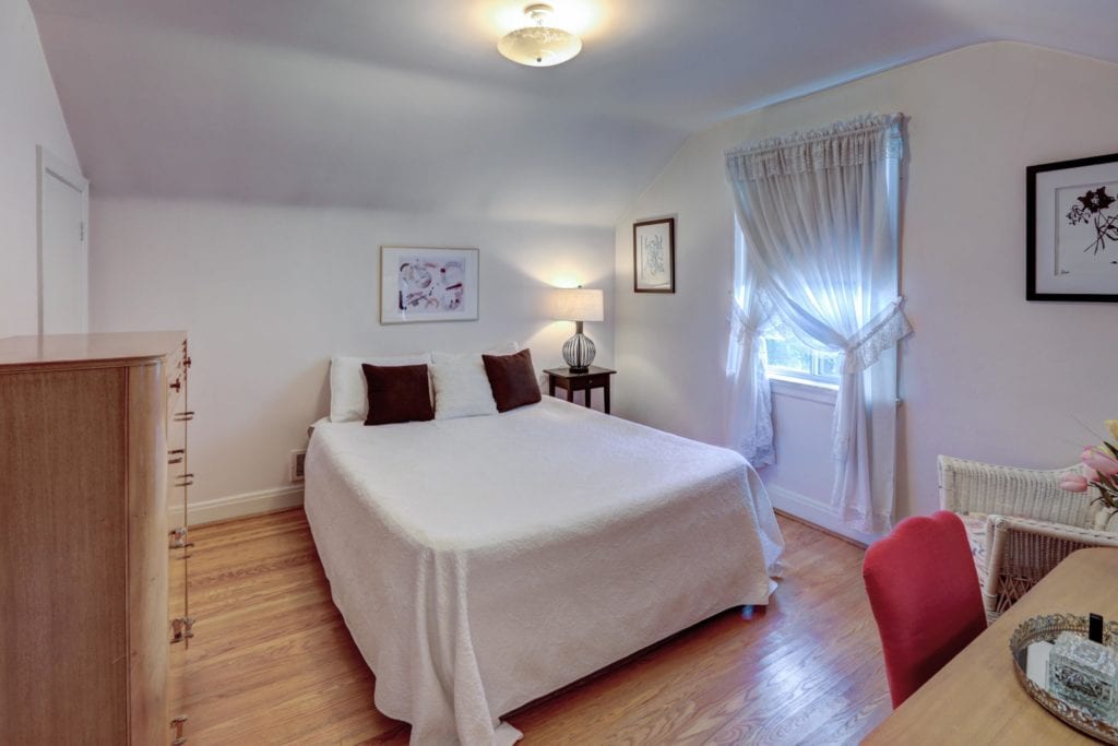 131 Thompson Ave - Second Bedroom