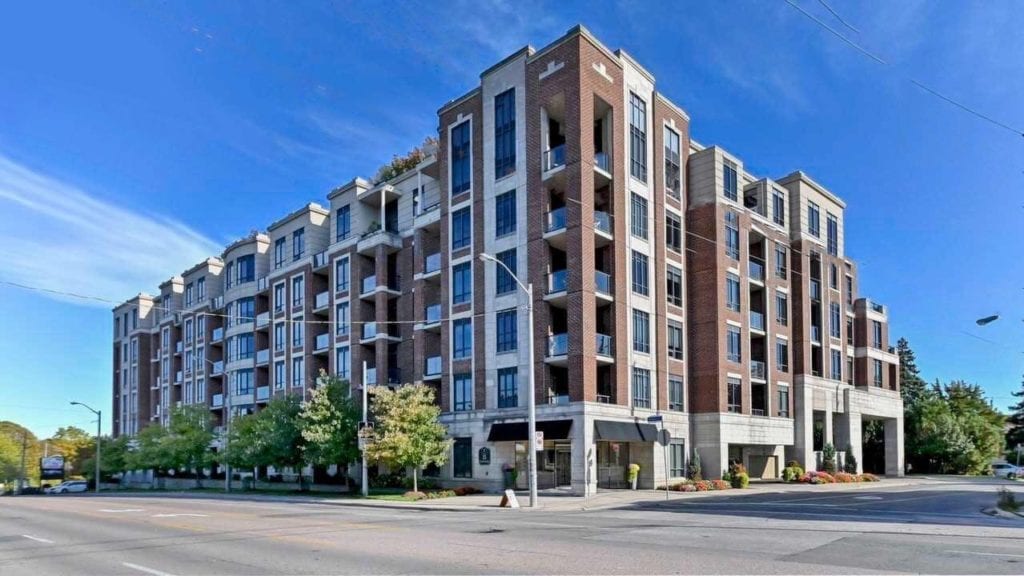 25 Earlington Ave #422 The Kingsway