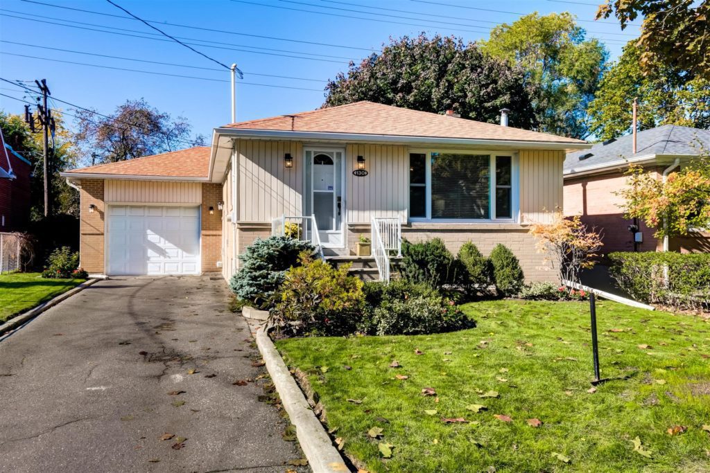 130 Westrose Ave The Kingsway