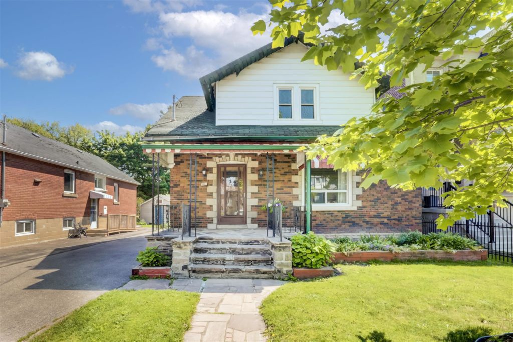 101 Ninth Street New Toronto