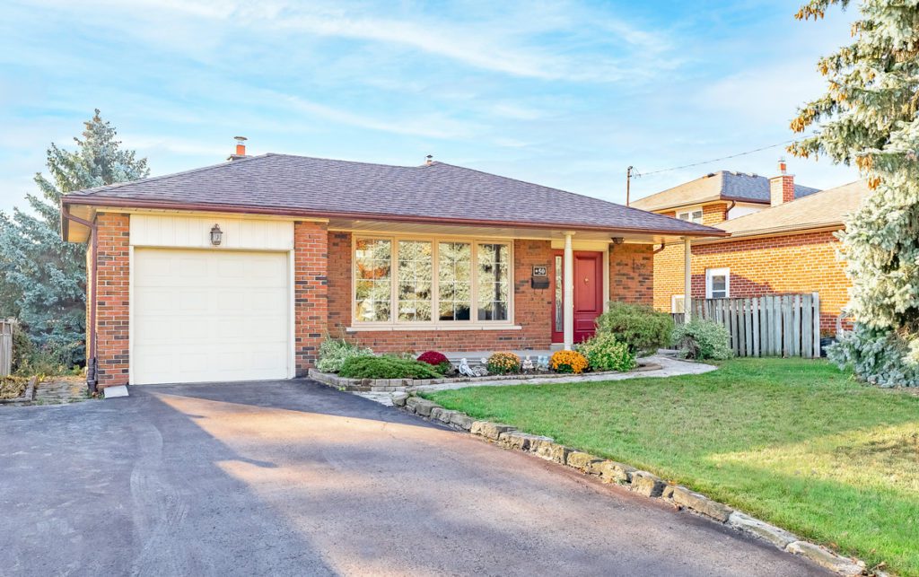 50 Norfield Crescent Old Rexdale The Elms Home For Sale