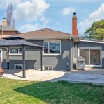 5 Chestnut Hills Crescent Humber Valley Village