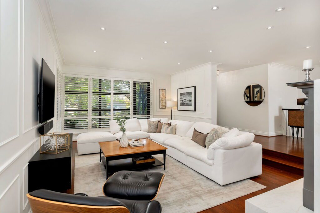 Princess Anne Manor Home for Sale