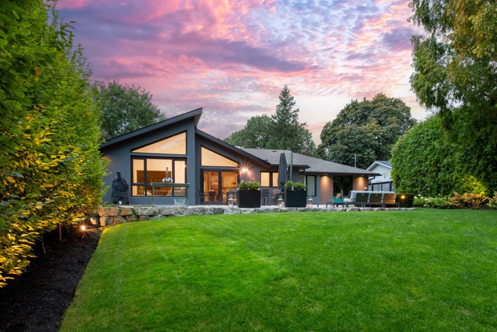 Princess Anne Manor Home for Sale