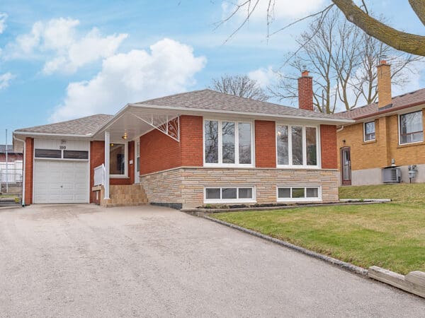 Richview Gardens Home for Sale