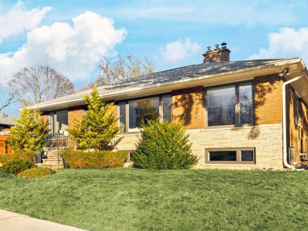 107 Bonnyview Drive Sunnylea Etobicoke
