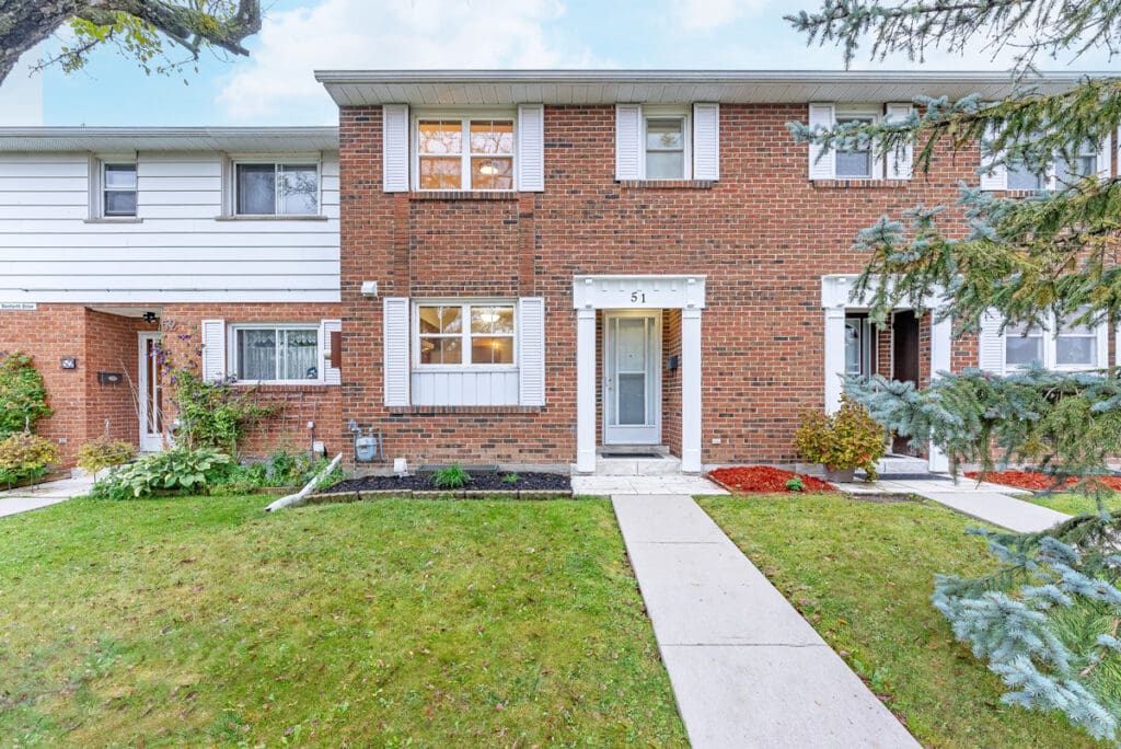 Centennial Park Home for Sale