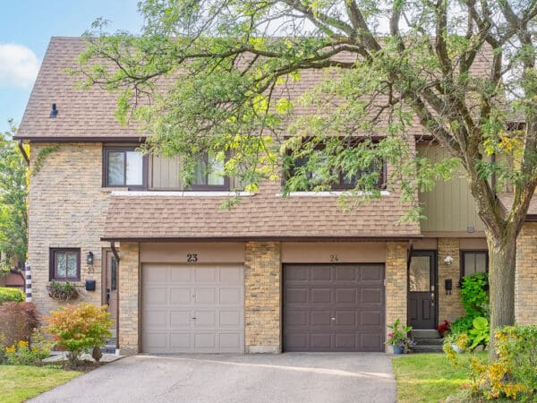 Mississauga Valleys Townhouse