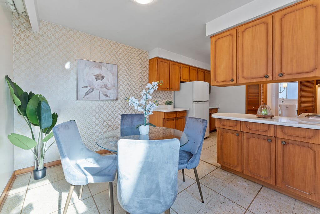 Mississauga Applewood Home for Sale