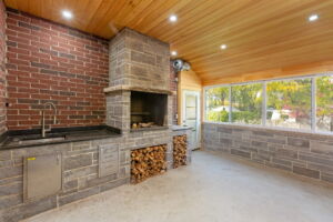 28 Martin Grove Road
